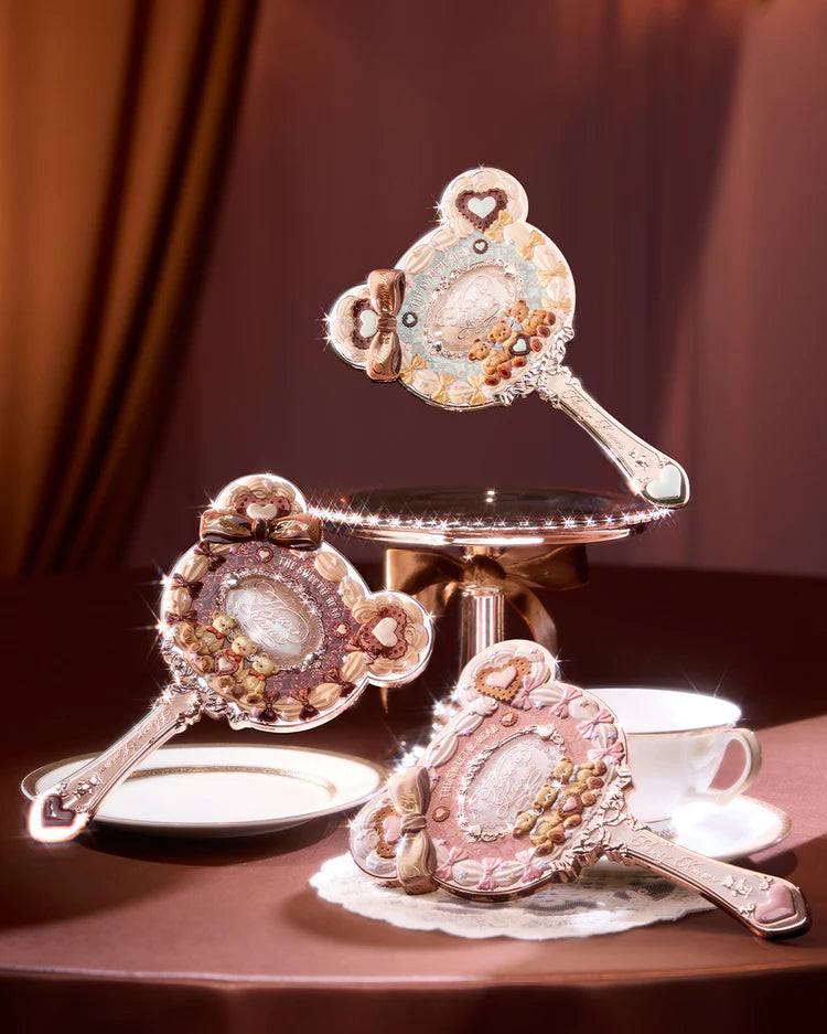 Flower Knows – The Sweetie Bear Hand Mirror