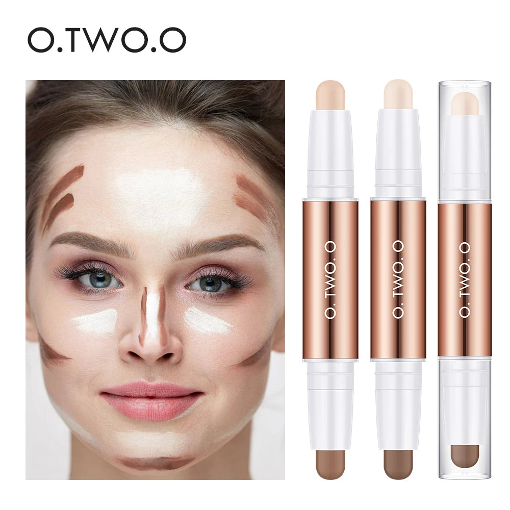 O.TWO.O Double Head Contour Stick – Highlight & Bronzer