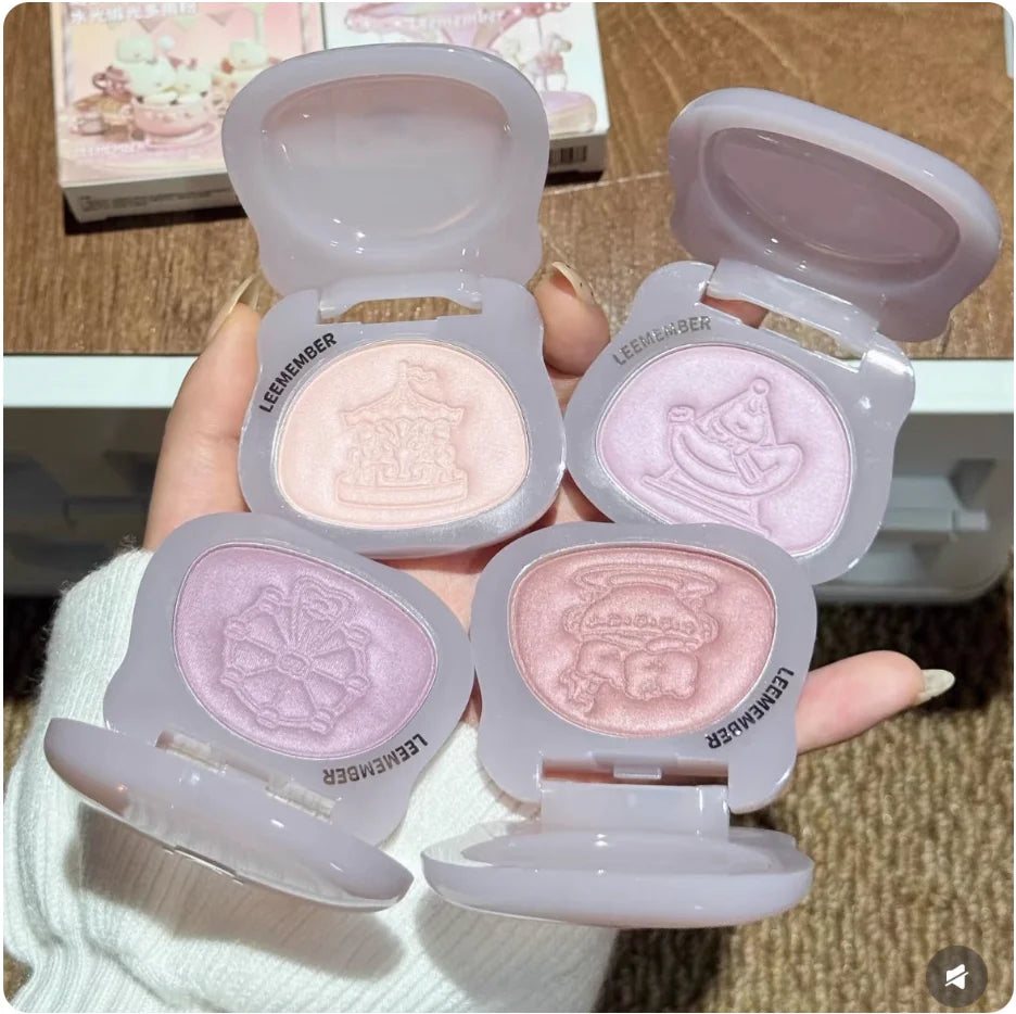 LEEMEMBER – Highlighting Powder Dream Amusement Park Edition