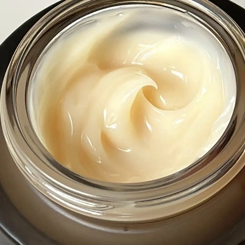 Red Chamber Primer – Hydrating & Vegan Face Base