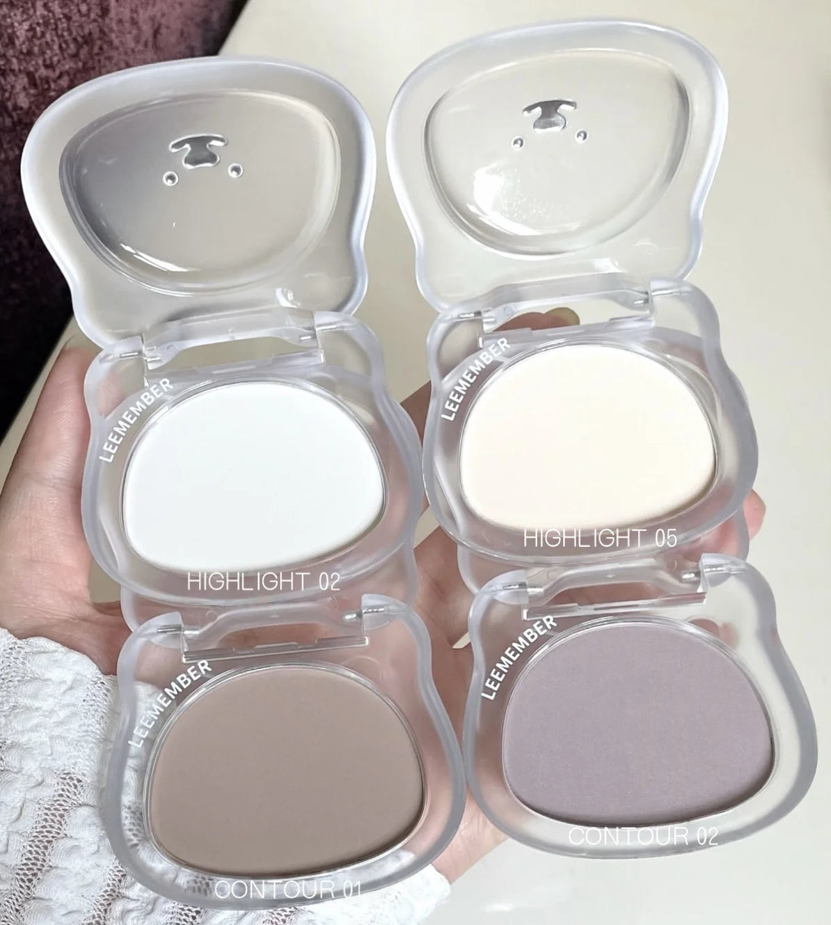 LEEMEMBER – Bear Matte Highlighting Contouring Powder