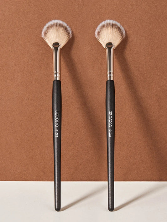GECOMO Powder & Blush Brush 1pz