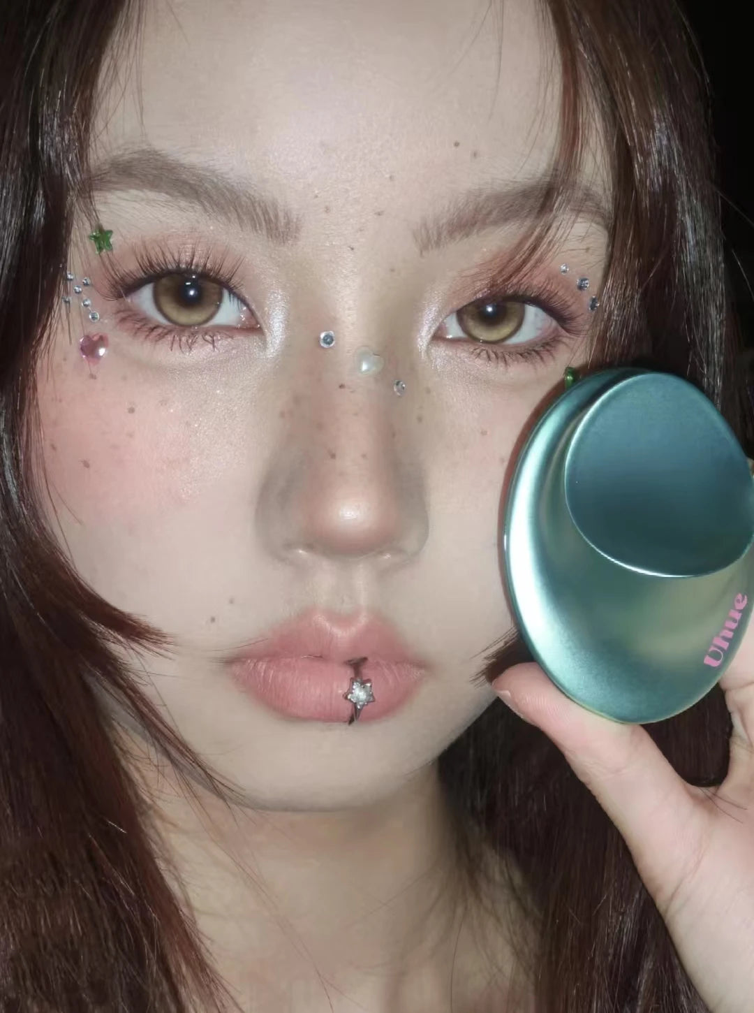 Uhue – Eye, Lip & Cheek Multi-Use Cream