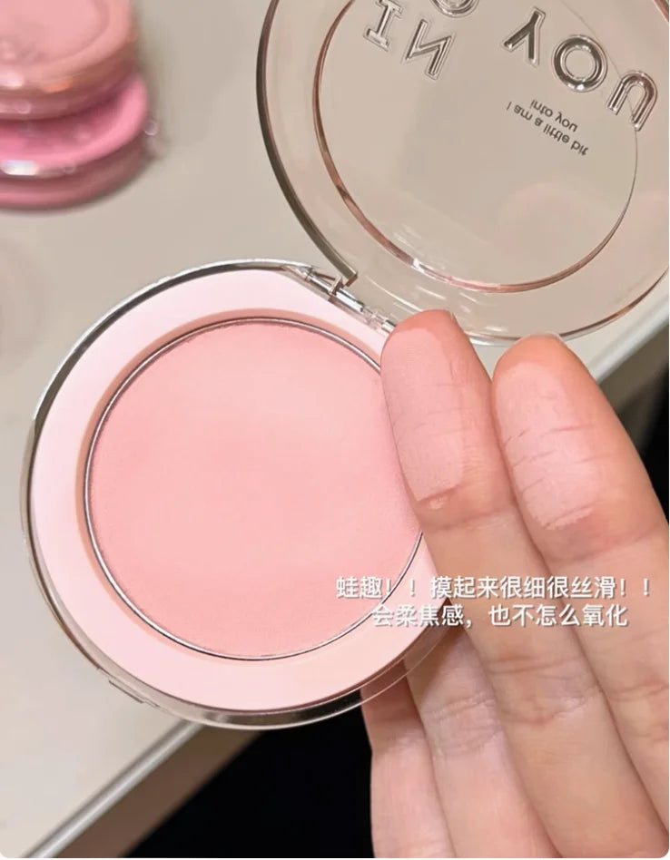 Into You Fluffy Pillow Blush – Effetto Naturale e Morbido